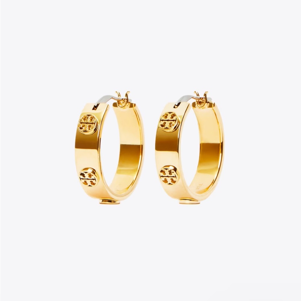 NWT Tory Burch Miller gold stud huggie.